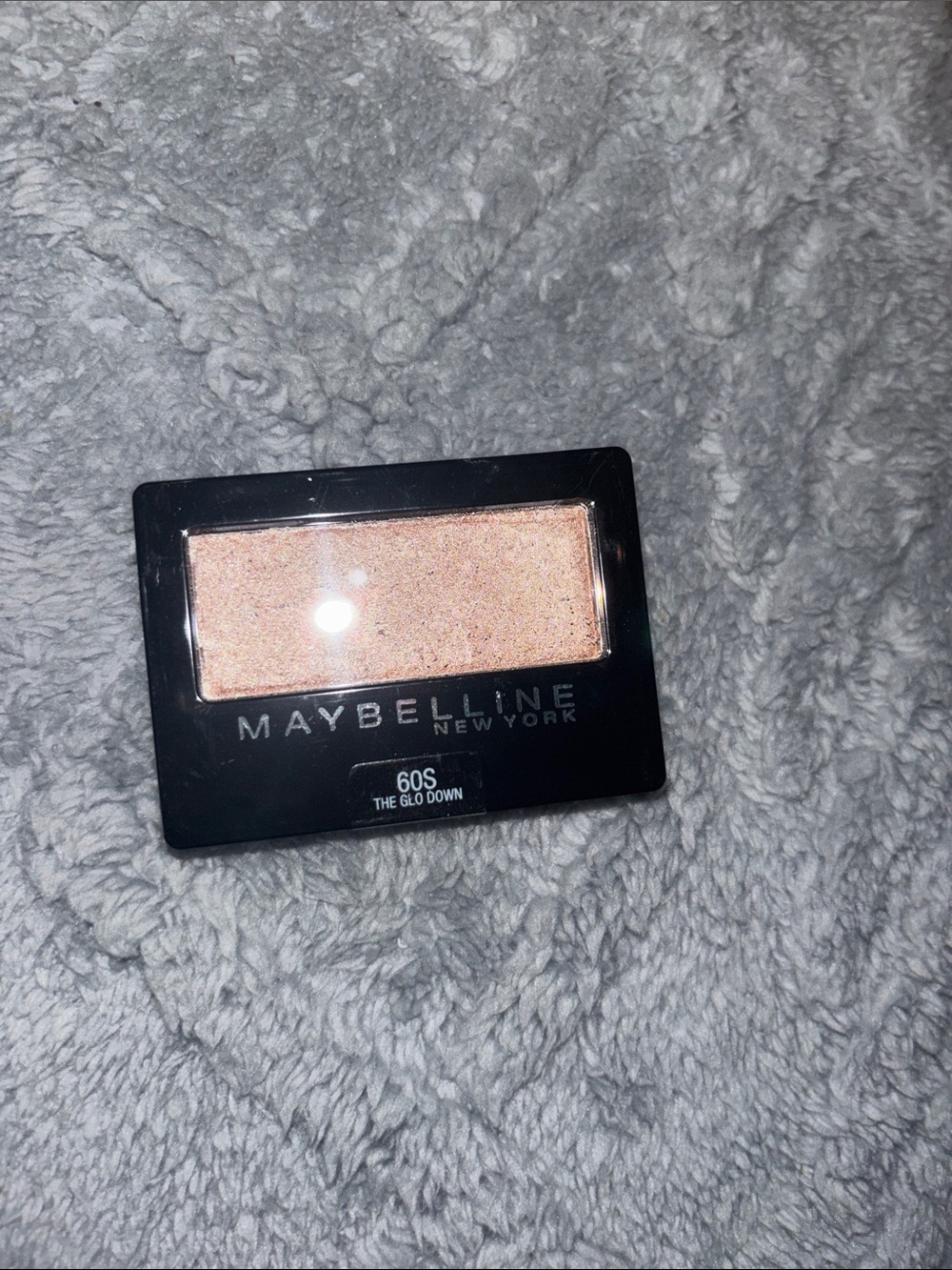 Maybelline Champagne Pink Shimmer Single Eyeshadow
